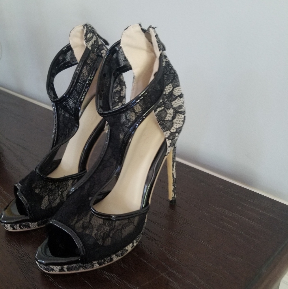 Open toe cut out lace Stiletto heels